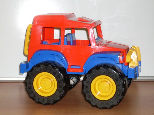 джип
